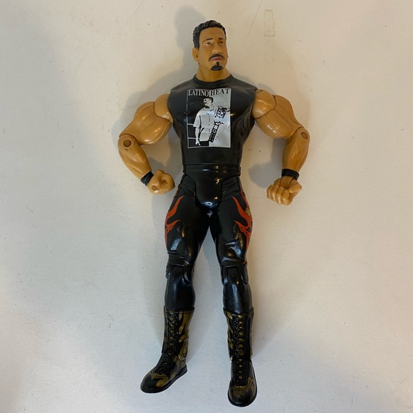 lot of 4  vintage WWE action figures. - Picture 6 of 9